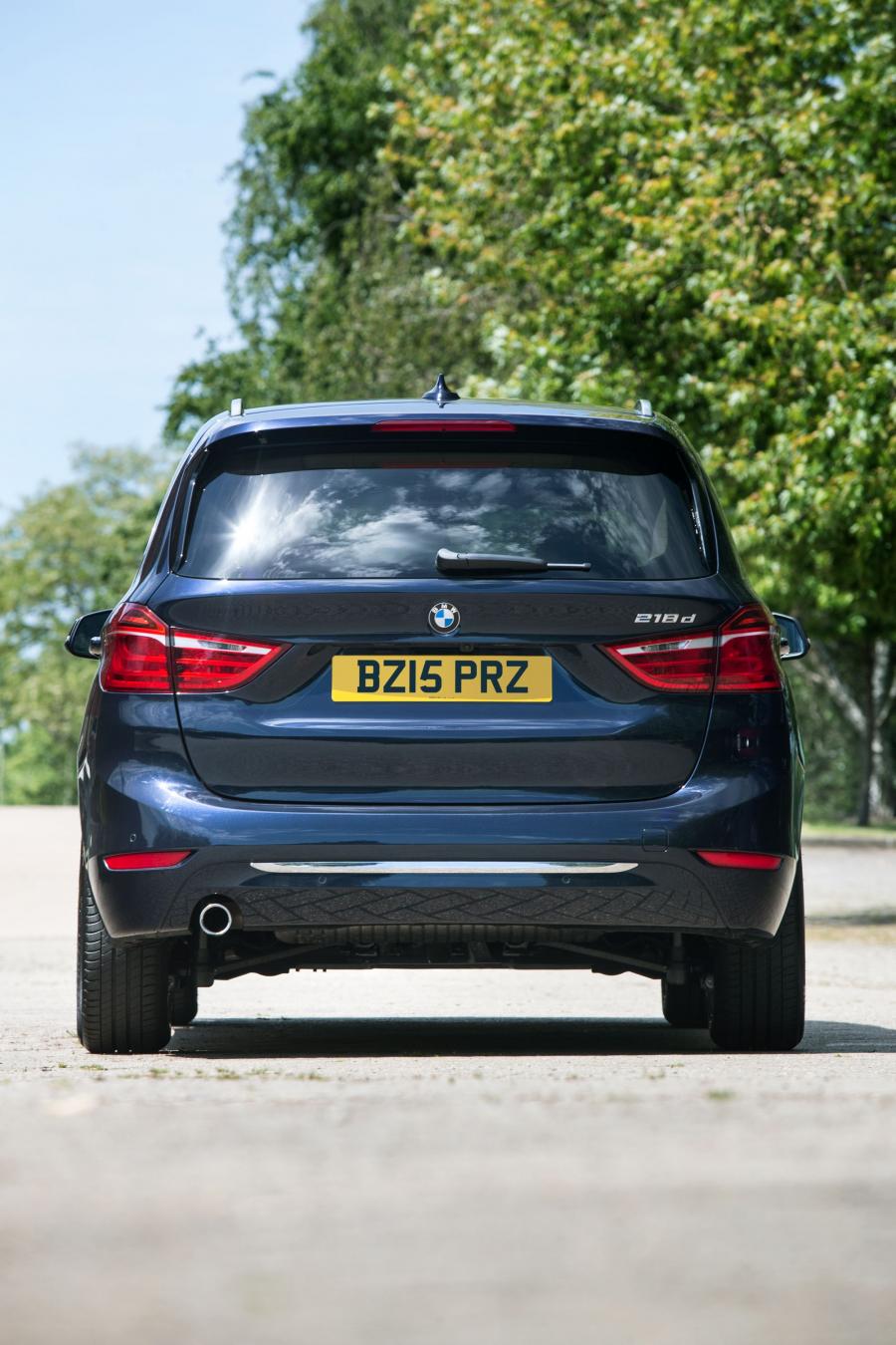 BMW 218d Gran Tourer Luxury Line 2015 года  (UK) (фото 2 из 10)